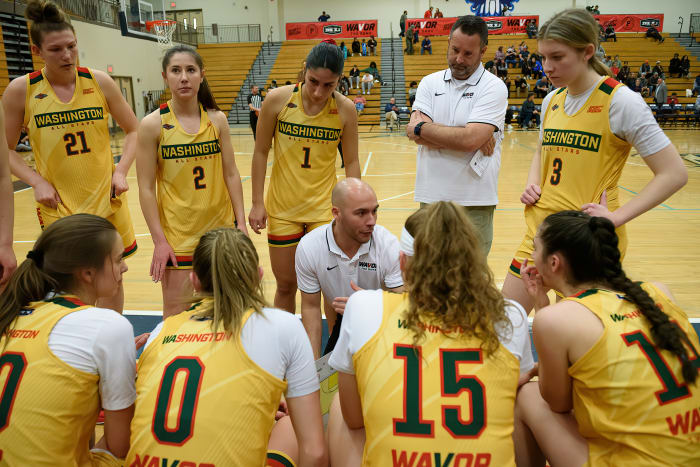 2023-4-2-WAVOR-Girls-GAME-9619-NR-clear